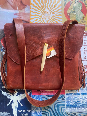 Large Messenger Bag With Tooth