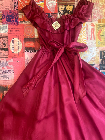 Wine gunne sax ruffle dress Wine gunne sax ruffle dress